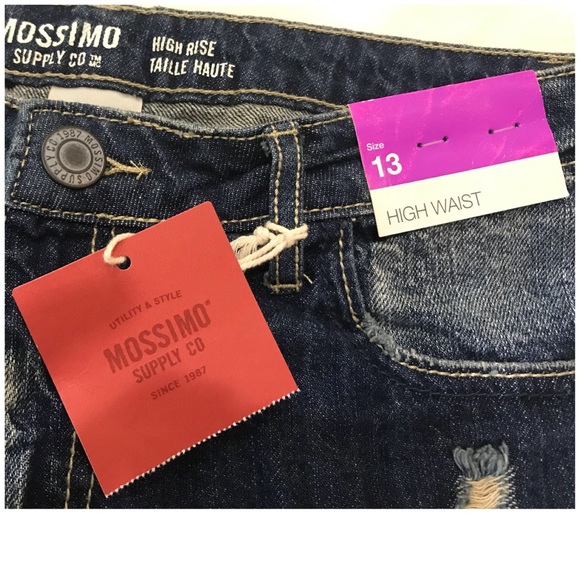 ❤️SOLD❤️🆕RIPPED DENIM SHORTS HIGH WAIST - Picture 3 of 6